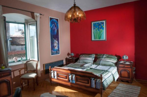 Отель Buga And Tuga Rooms  Сплит
